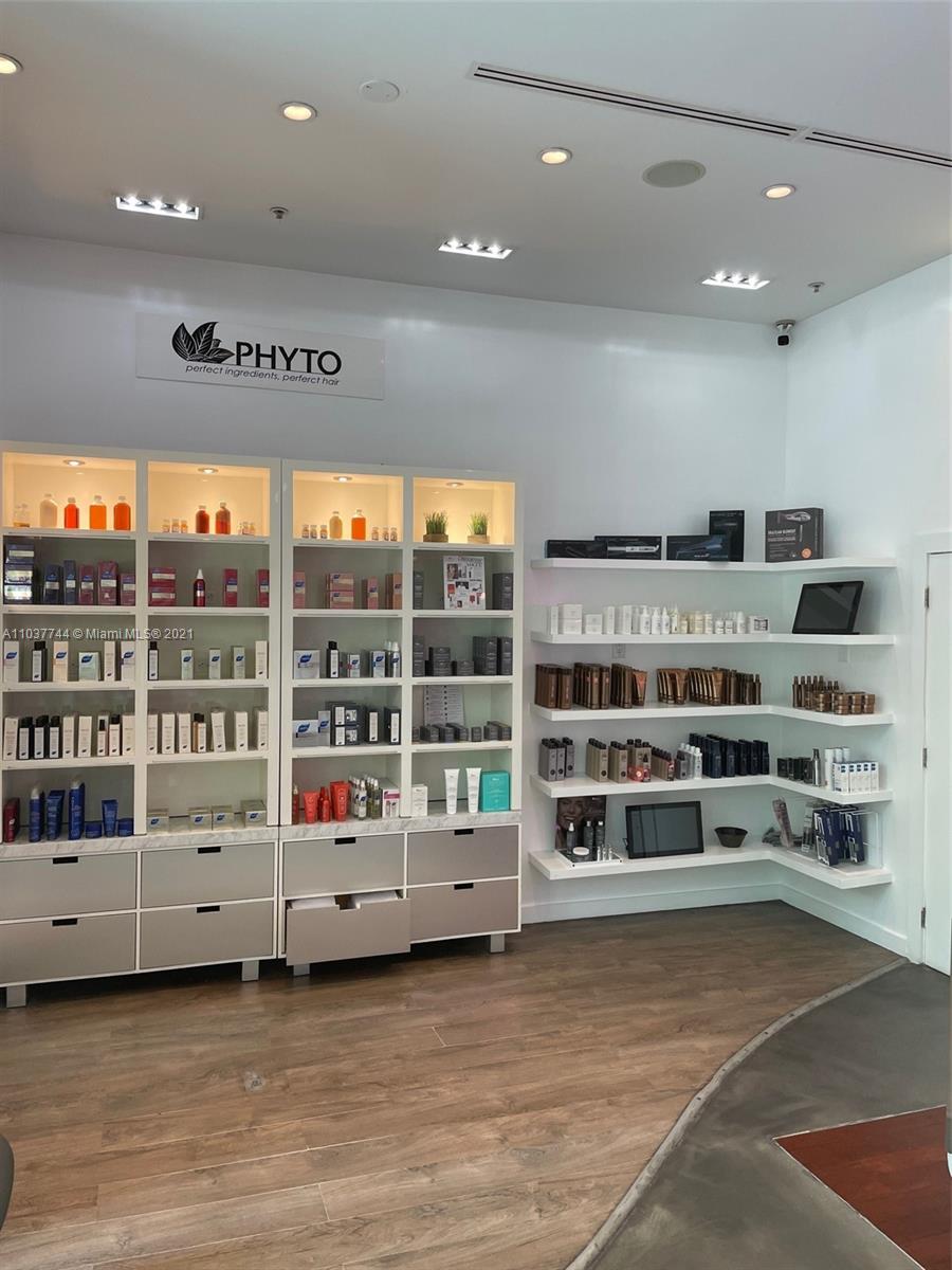 Sophisticated Beauty Salon